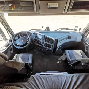 Alternative view of RENAULT T 480 - 2014