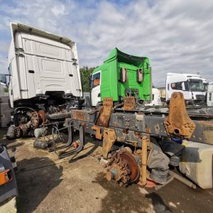 Alternative view of SCANIA R420 - 2008