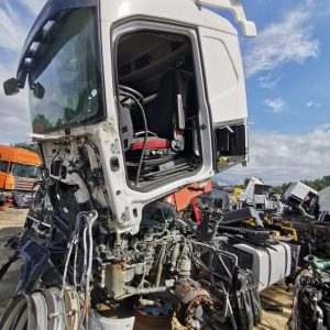 Alternative view of VOLVO FH 420 VTA3T - 2018