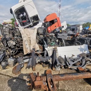 Alternative view of VOLVO FH 500 - 2013