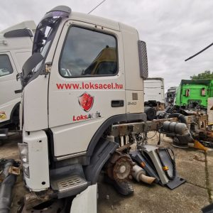 Alternative view of VOLVO FM 9 340  - 2003