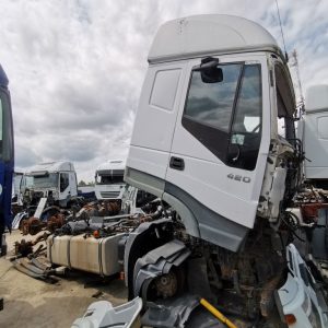 Alternative view of IVECO STRALIS AS260 - 2007