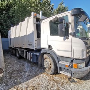 Alternative view of SCANIA P400 - 2013