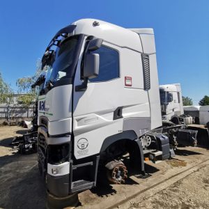 Alternative view of RENAULT T 480 - 2015