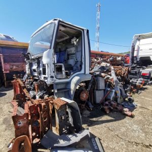 Alternative view of IVECO EUROCARGO ML120E - 2005