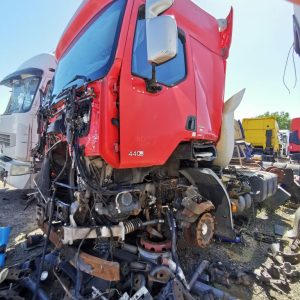 Alternative view of RENAULT PRÉMIUM 440 DXI - 2006