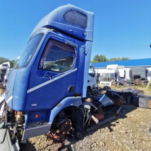 Alternative view of RENAULT MIDLUM 135 DCI - 2001