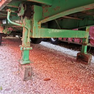 Alternative view of RIMORCHIO LBN 800