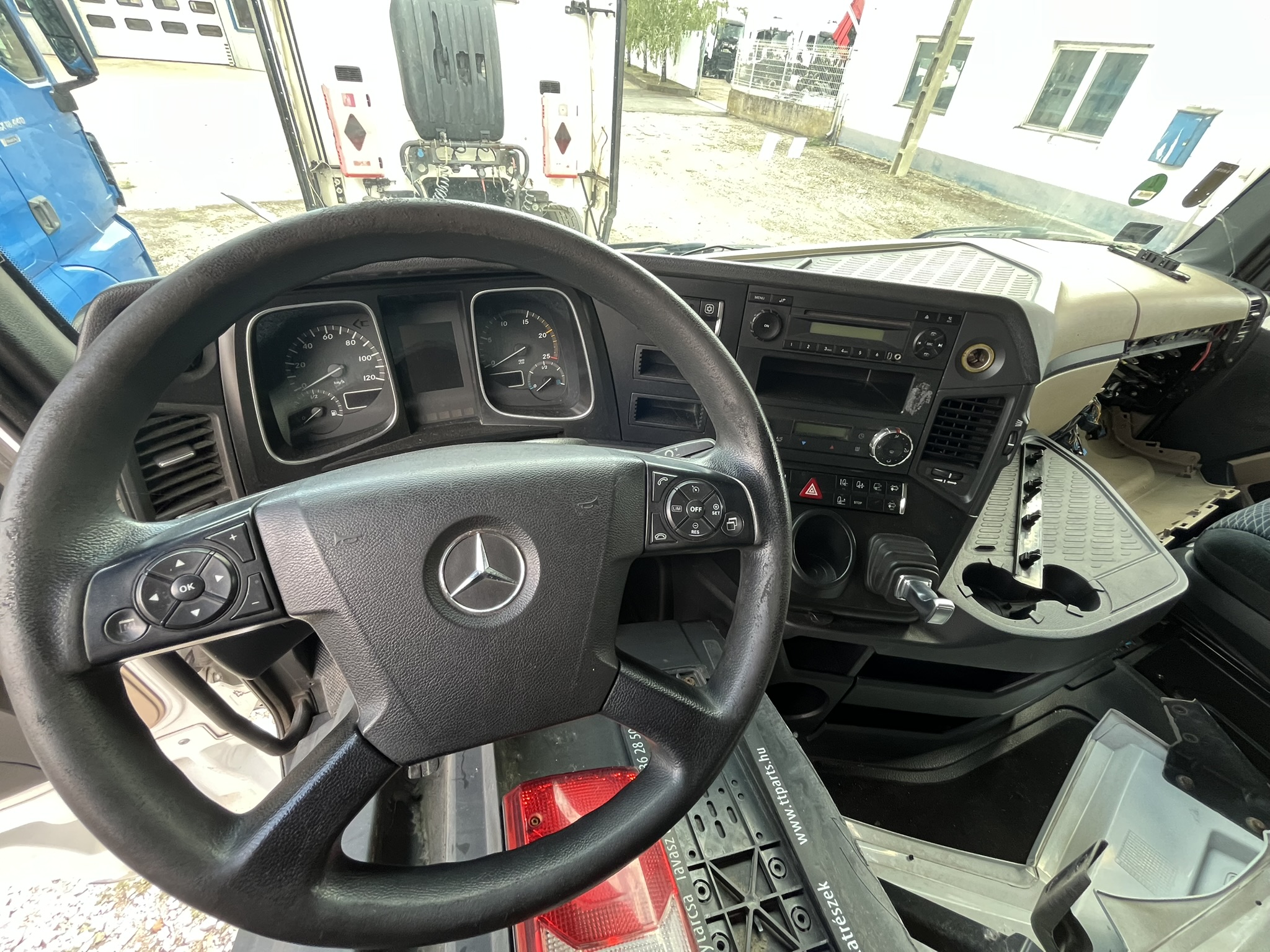 MERCEDES ACTROS 963 - 2014 - Image 6