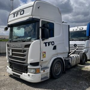 Alternative view of SCANIA R440 - 2013