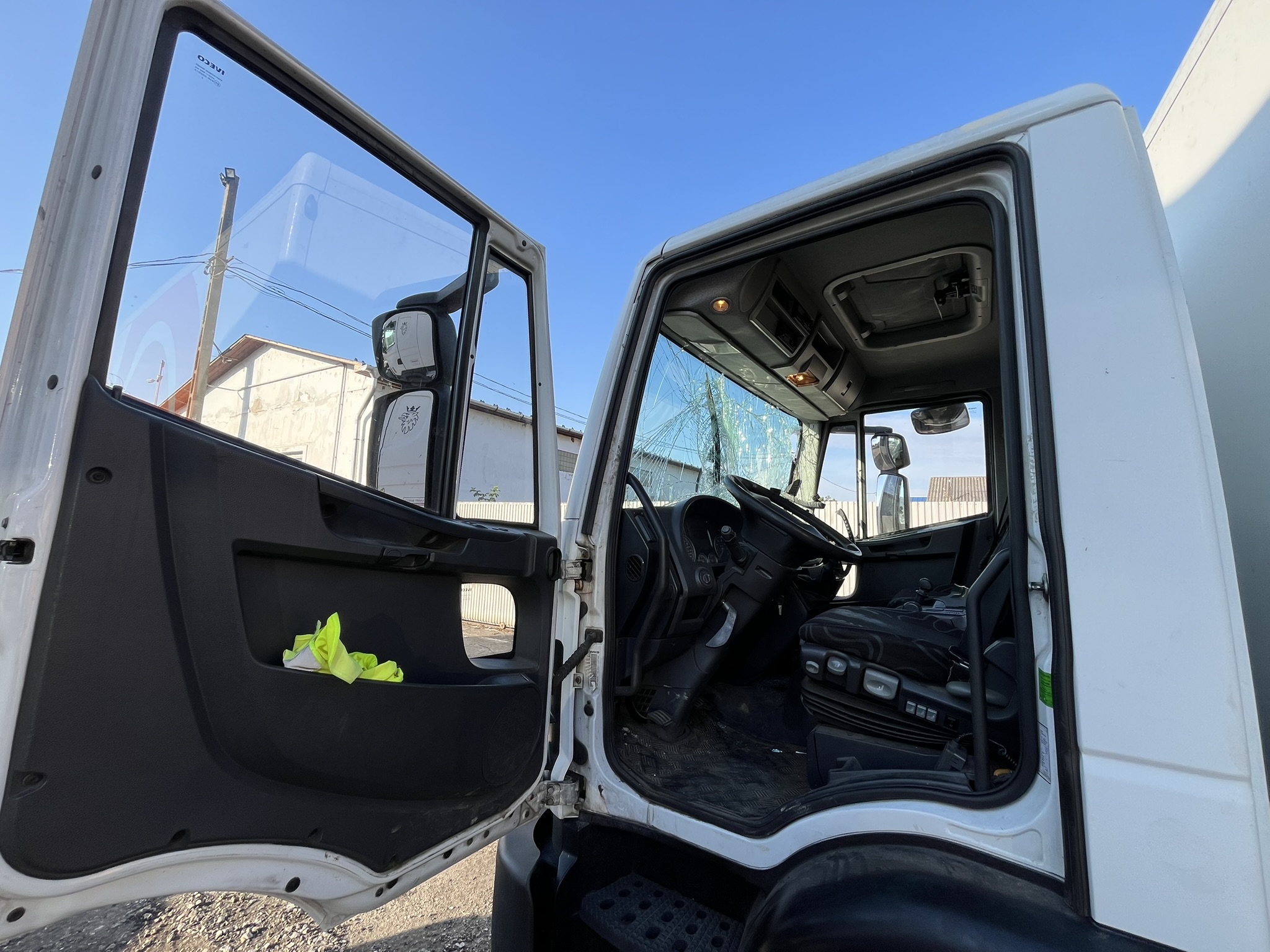 IVECO EUROCARGO 120E - 2013 - Image 4